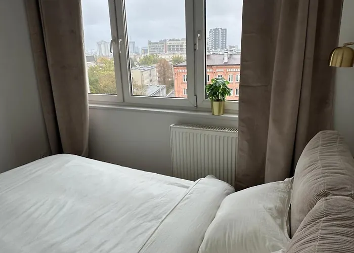 Apartment Skyline Wola